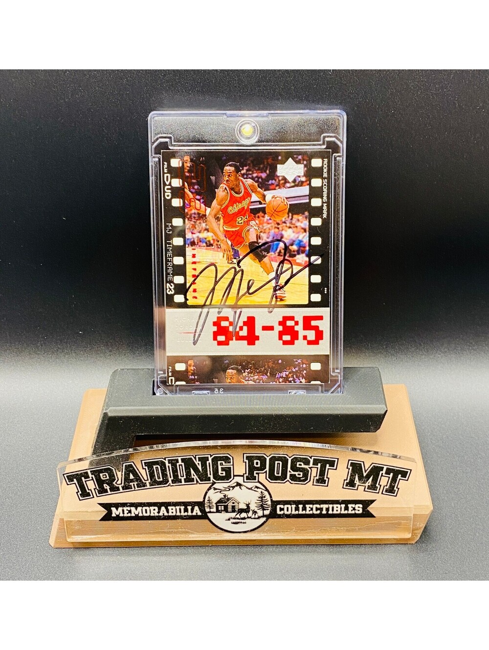Michael Jordan Signed Card With COA (121013) (Bulls)